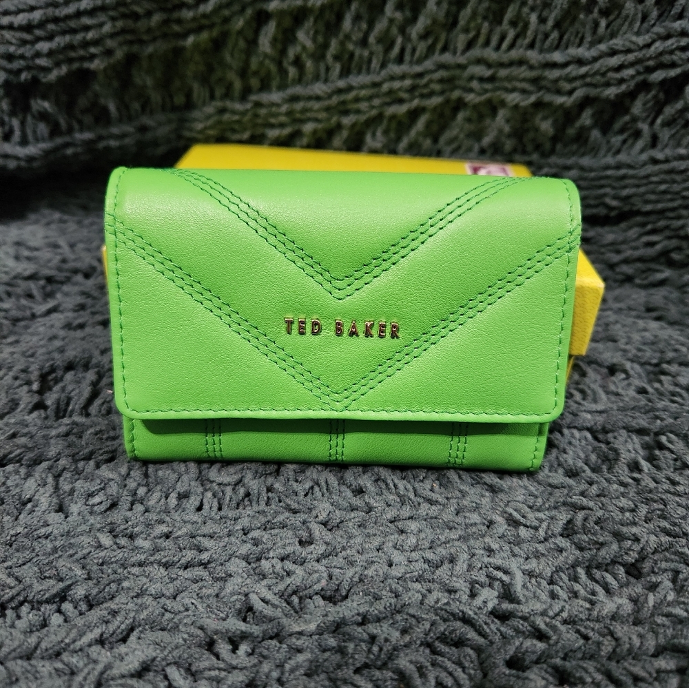 Ted Baker Green Quilted Puffer Small Matinee Wallet NWT